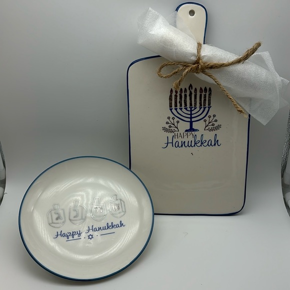 Happy Hanukkah Ceramic Pottery Set: Cheese Board, Cheese Knife, & Round Plate - Picture 3 of 12